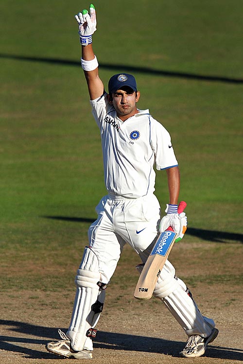 Gautam Gambhir celebrates his century, New Zealand v India, 2nd Test, Napier, 4th day, March 29, 2009