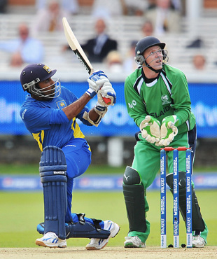 Niall O'Brien watches as Mahela Jayawardene paddles one fine, Ireland v Sri Lanka, ICC World Twenty20, Lord's, June 14, 2009