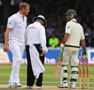 Andrew Flintoff has a word with Ricky Ponting, England v Australia, 2nd Test, Lord's, 4th day, July 19, 2009