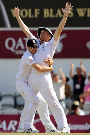 Andrew Flintoff is thrilled after his direct hit, England v Australia, 5th Test, The Oval, 4th day, August 23, 2009