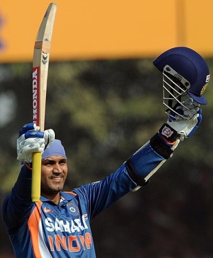 Virender Sehwag reached his fifty off 34 balls, India v Sri Lanka, 1st ODI, Rajkot, December 15, 2009
