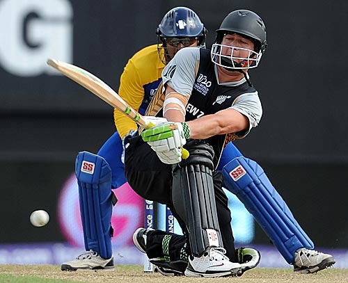 Jesse Ryder began in fluent fashion for New Zealand, after they lost Brendon McCullum in the first over