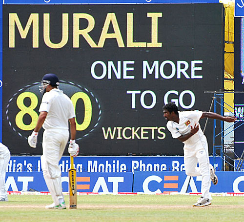 Muttiah Muralitharan was stuck on 799 wickets for a long time