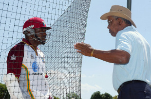 Brian Lara has a chat with Garry Sobers in the nets, Kingston, March 9, 2004