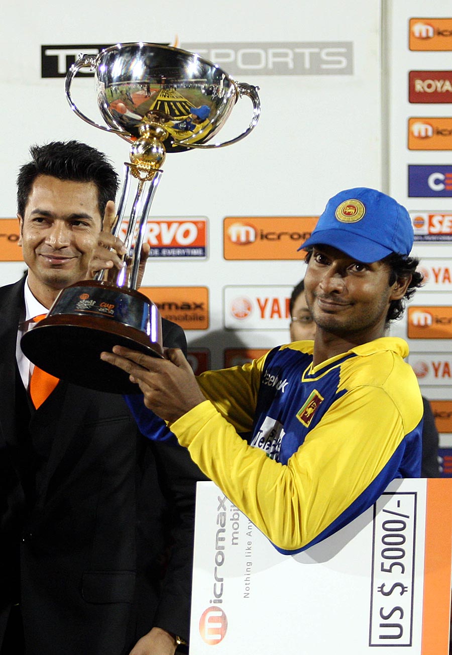 Kumar Sangakkara with the series trophy